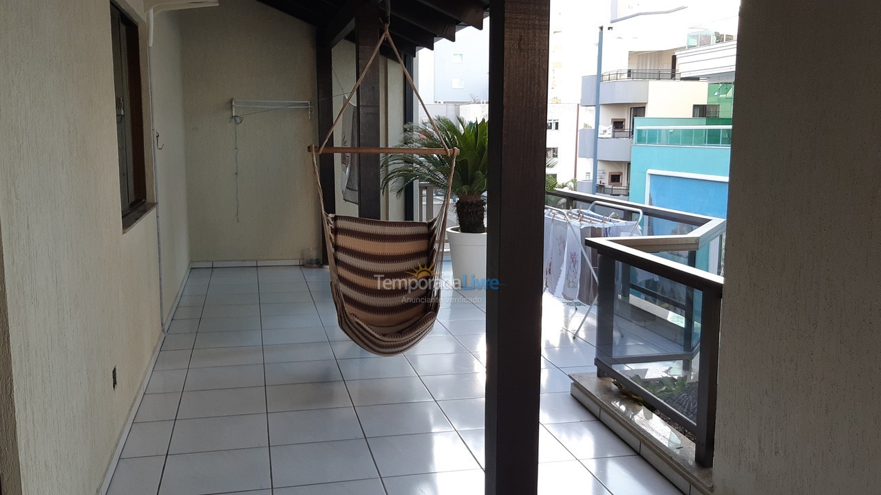 Apartment for vacation rental in Itapema (Meia Praia)