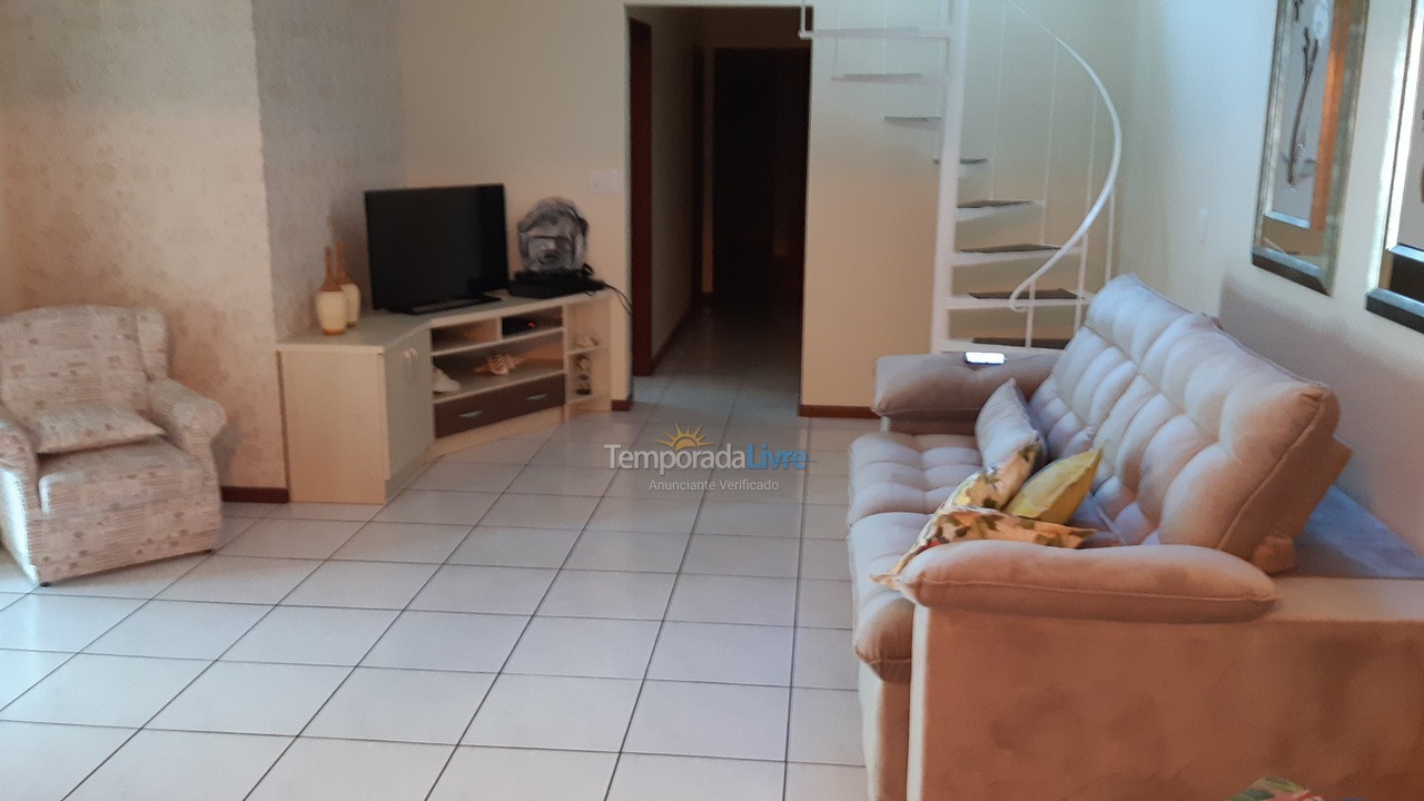 Apartment for vacation rental in Itapema (Meia Praia)