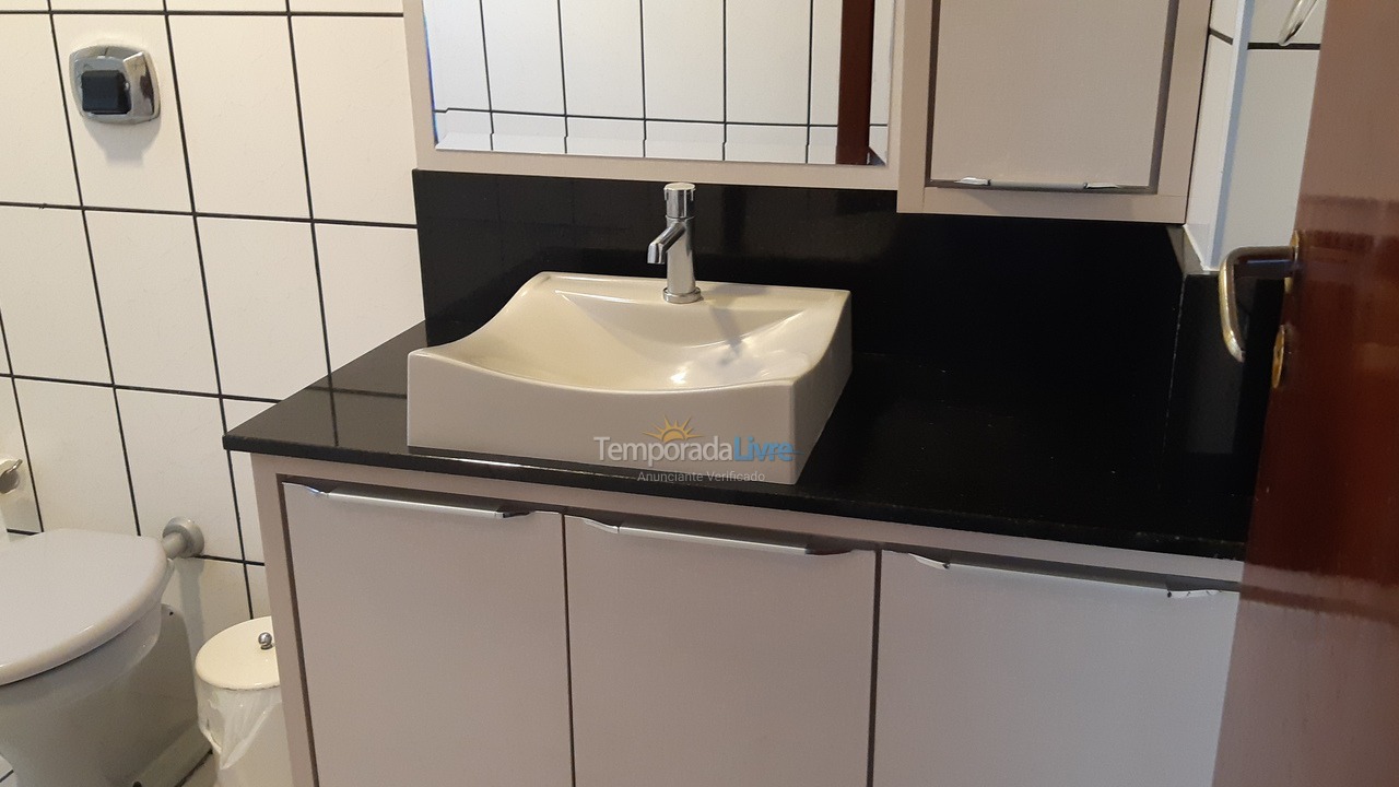 Apartment for vacation rental in Itapema (Meia Praia)