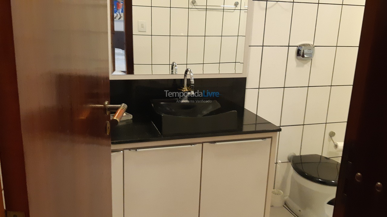 Apartment for vacation rental in Itapema (Meia Praia)