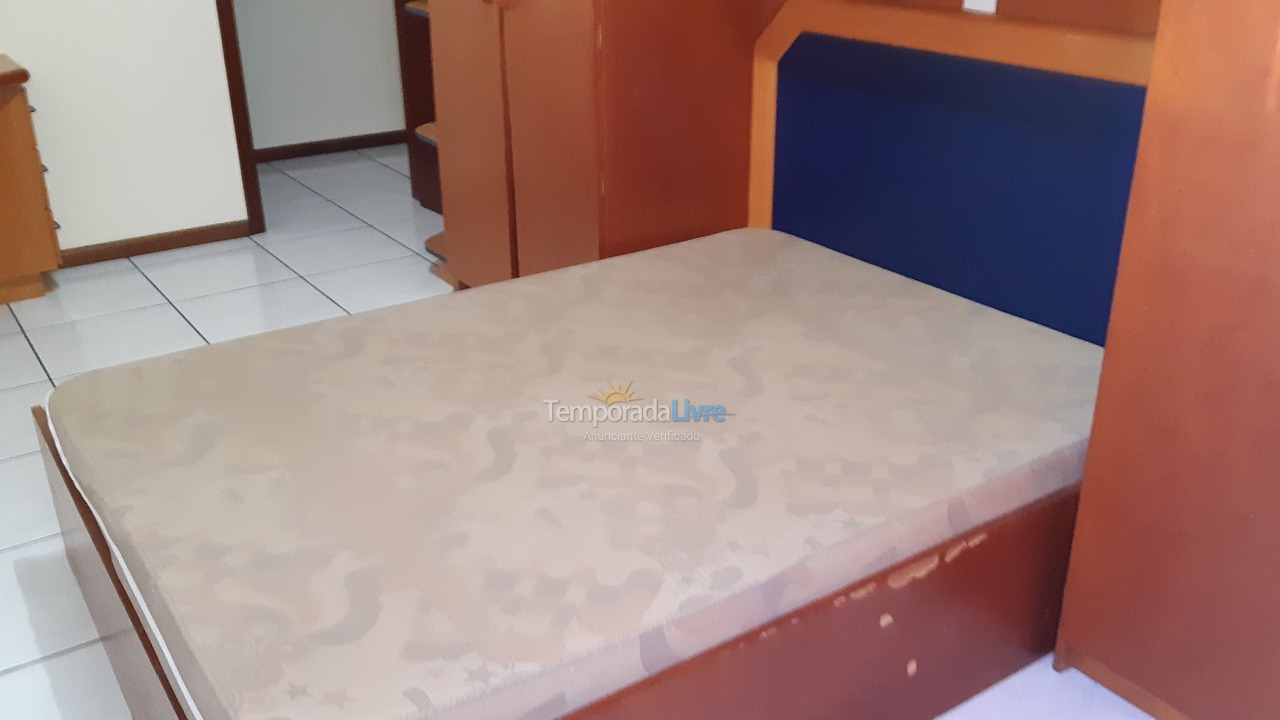 Apartment for vacation rental in Itapema (Meia Praia)