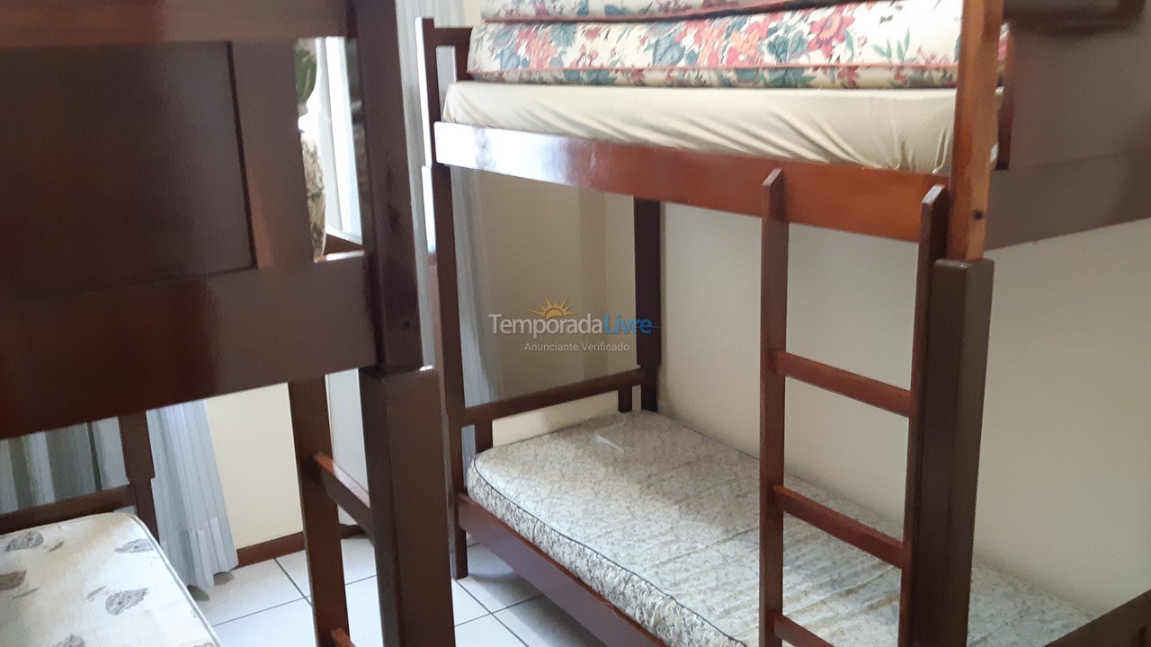 Apartment for vacation rental in Itapema (Meia Praia)