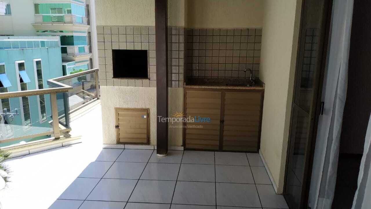 Apartment for vacation rental in Itapema (Meia Praia)