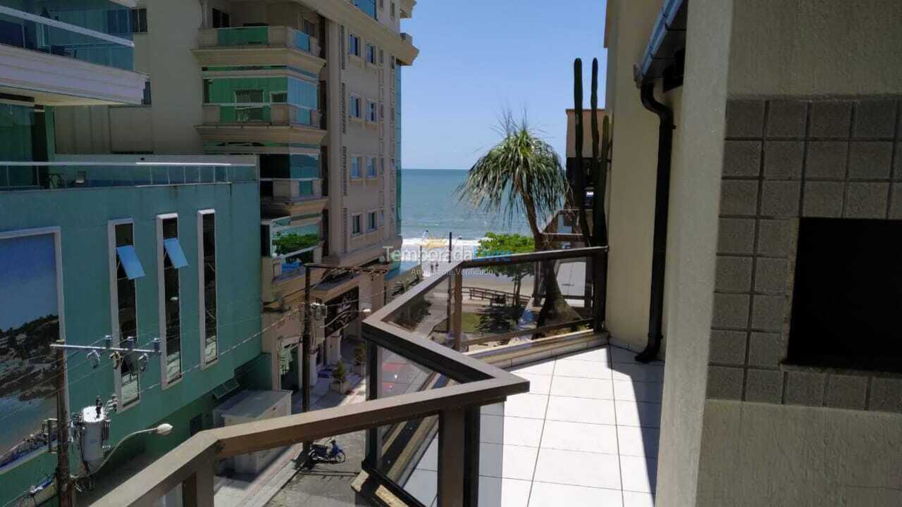 Apartment for vacation rental in Itapema (Meia Praia)