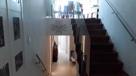 Imóvel pé na areia vista permanente para o mar, para réveillon 2025