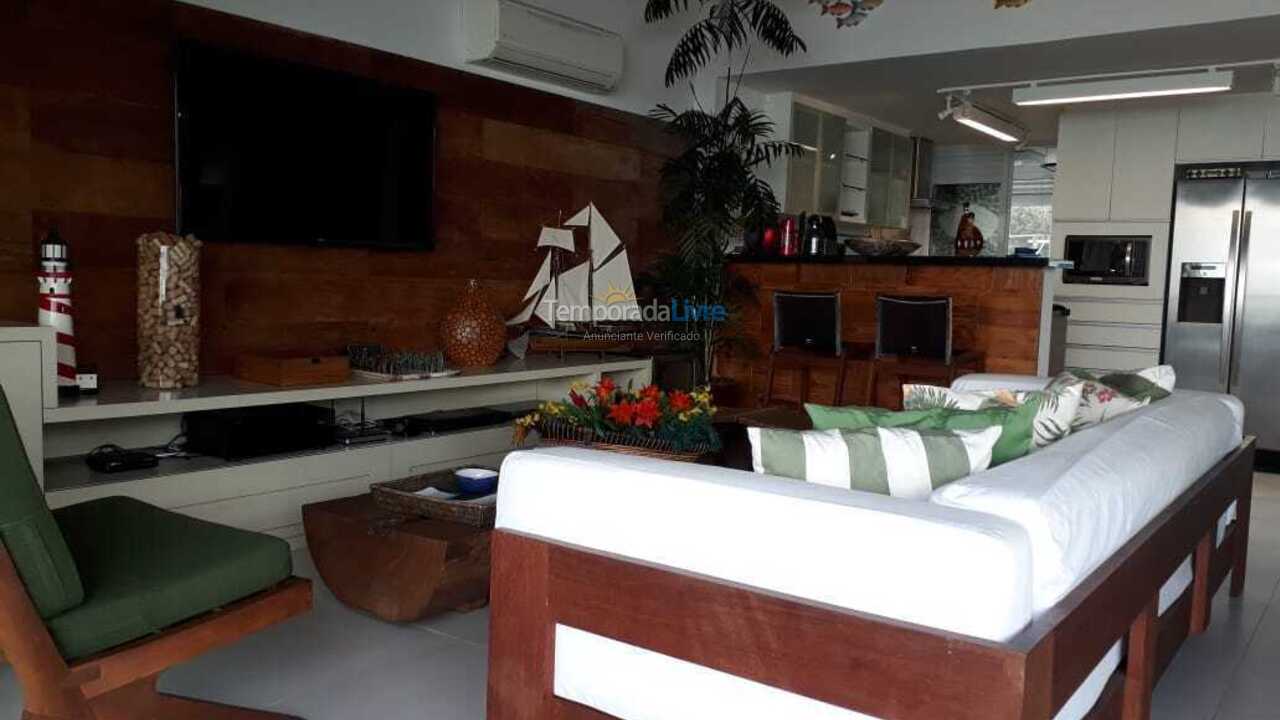 Casa para aluguel de temporada em São Sebastião (Juquehy)