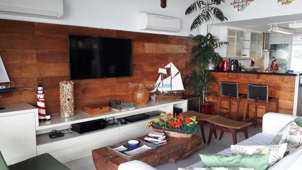 Casa para aluguel de temporada em São Sebastião (Juquehy)