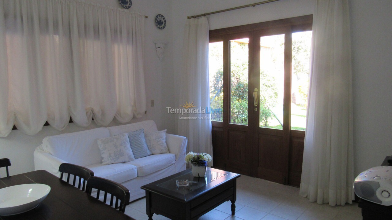 Apartamento para aluguel de temporada em Florianópolis (Lagoinha)