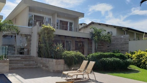 Casa para alquilar en São Sebastião - Juquehy