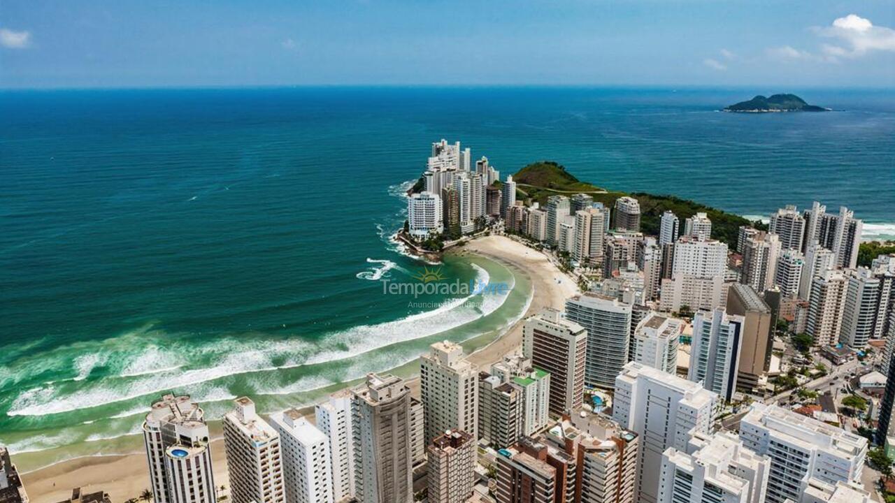 Apartamento para aluguel de temporada em Guarujá (Pitangueiras)