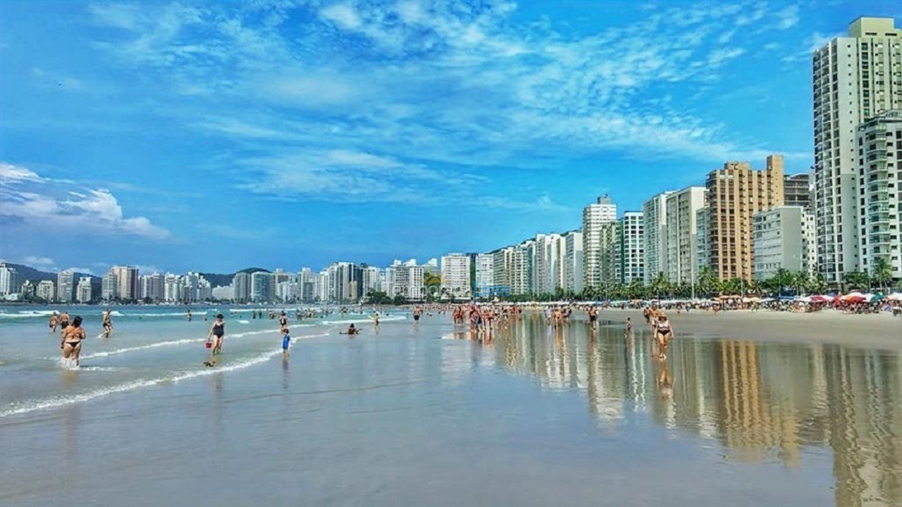 Apartamento para aluguel de temporada em Guarujá (Pitangueiras)