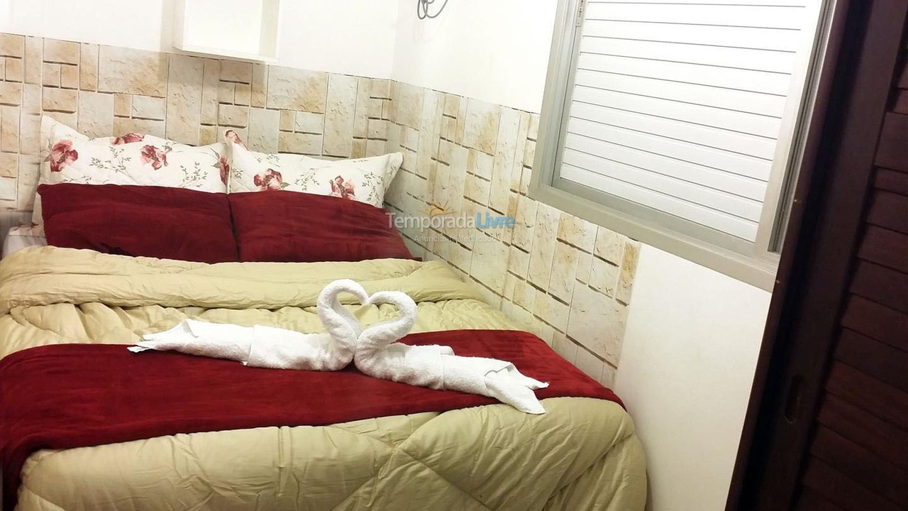 Apartamento para aluguel de temporada em Guarujá (Pitangueiras)