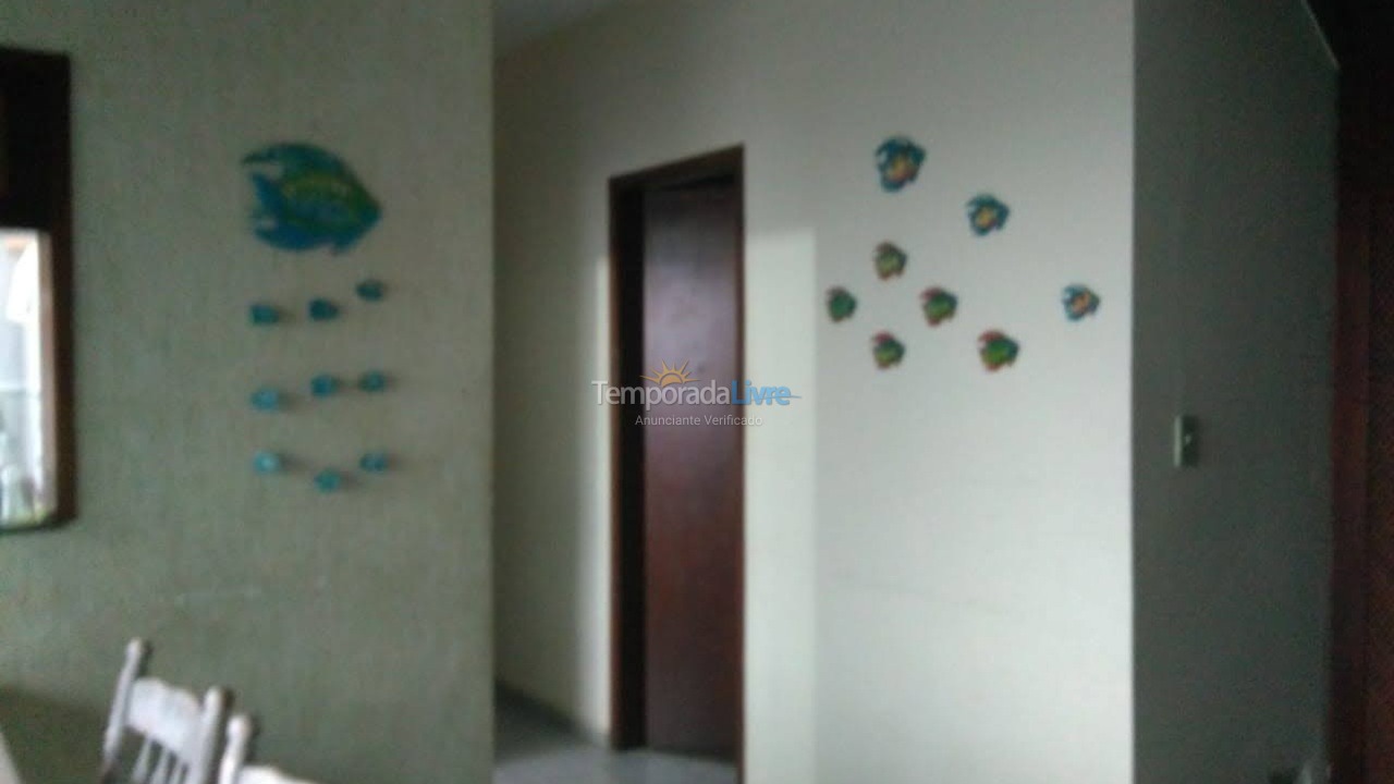 Apartamento para aluguel de temporada em Ubatuba (Praia Grande)