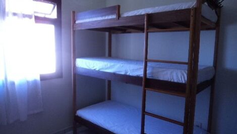 Guarapari 3 qtos em condomínio fechado a 50 passos da praia do Morro