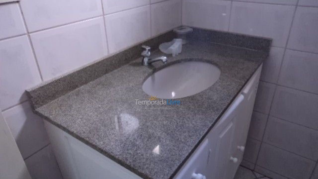 Apartamento para aluguel de temporada em Guarapari (Praia do Morro)
