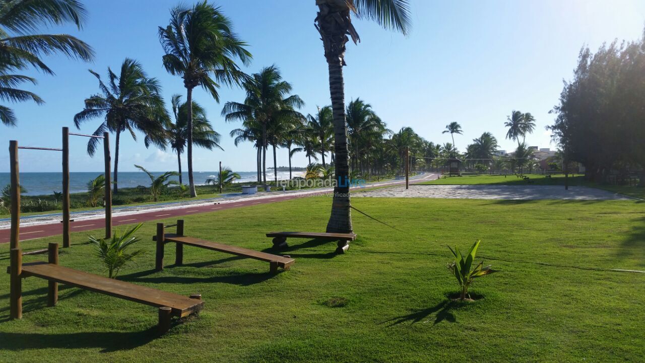 Casa para alquiler de vacaciones em Camaçari (Praia de Guarajuba)