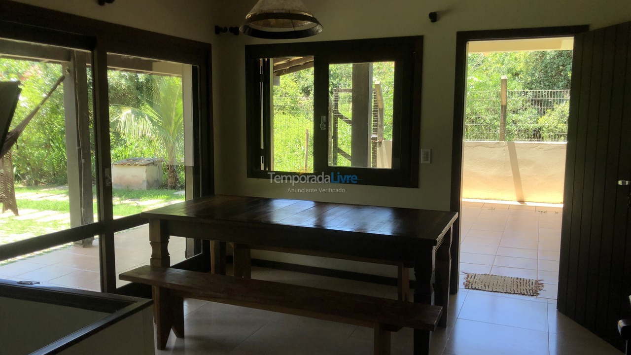 Casa para alquiler de vacaciones em Garopaba (Praia da Ferrugem)