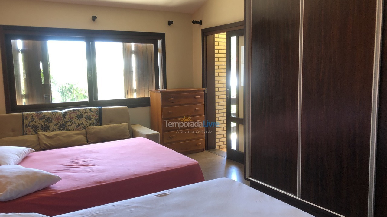 Casa para alquiler de vacaciones em Garopaba (Praia da Ferrugem)