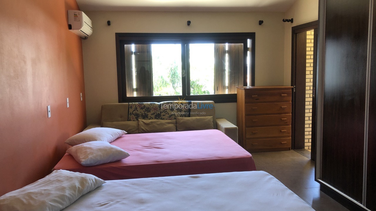 Casa para alquiler de vacaciones em Garopaba (Praia da Ferrugem)