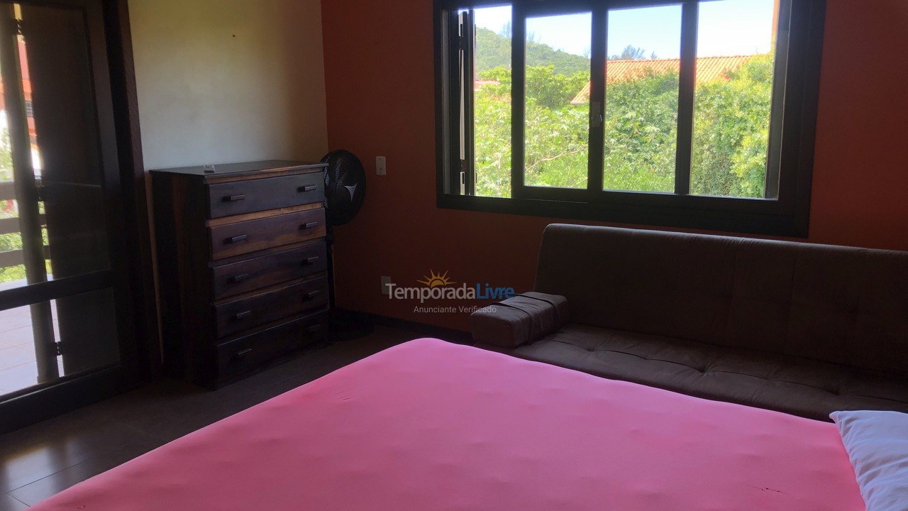 Casa para alquiler de vacaciones em Garopaba (Praia da Ferrugem)