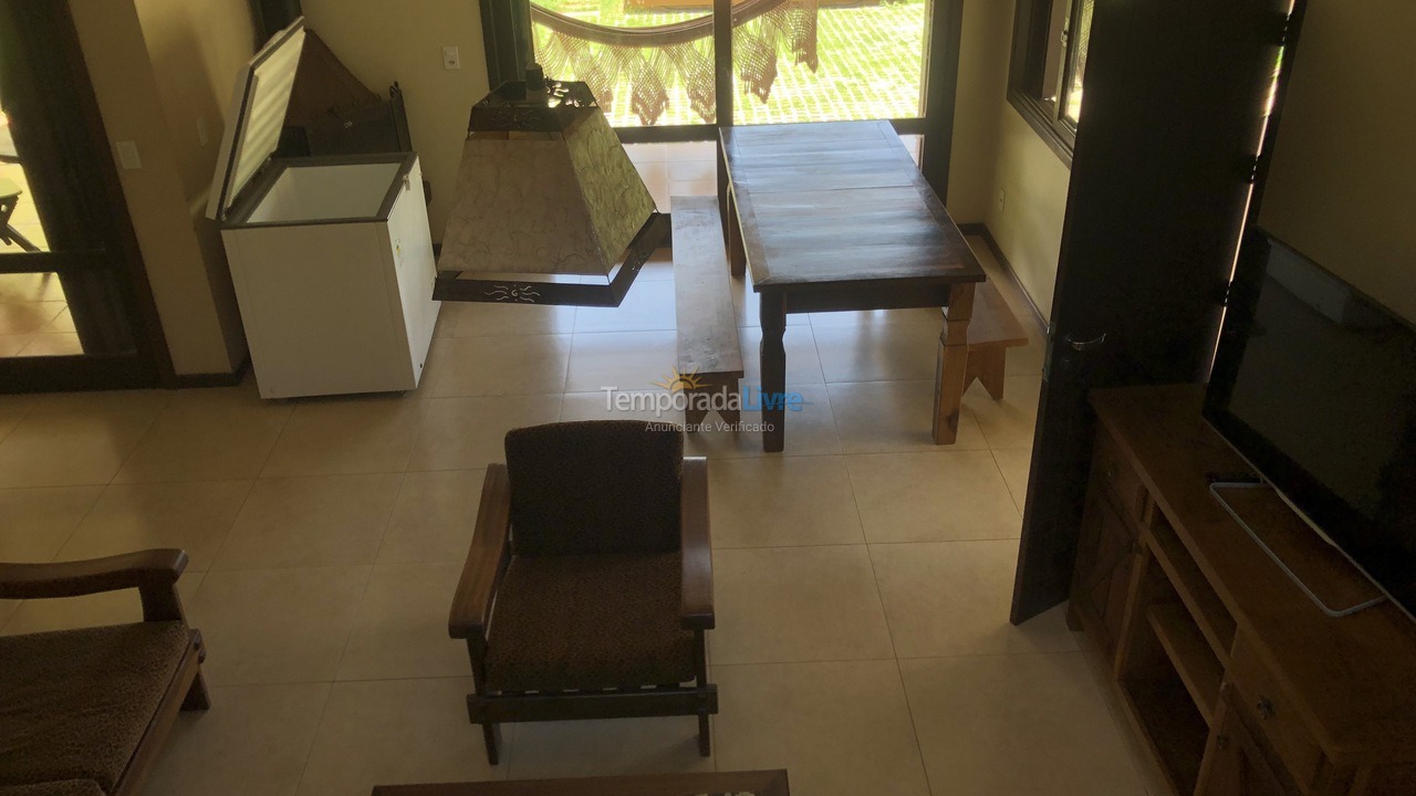 Casa para alquiler de vacaciones em Garopaba (Praia da Ferrugem)