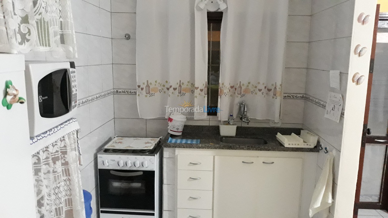 House for vacation rental in Caraguatatuba (Praia das Palmeiras)