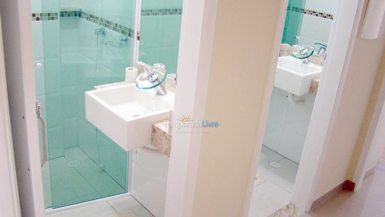 Apartment for vacation rental in Guarujá (Pitangueiras)