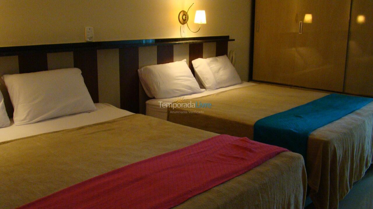 Apartment for vacation rental in Guarujá (Pitangueiras)