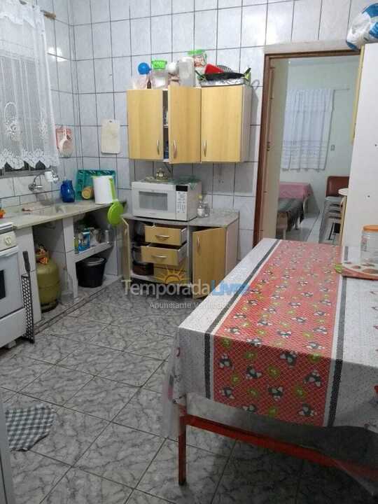 Casa para aluguel de temporada em Ilha Comprida (Balneário Mar E Sol)