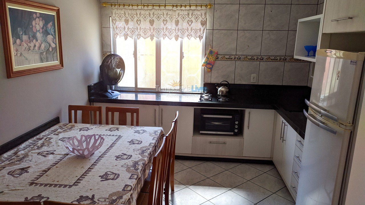 Casa para alquiler de vacaciones em Bombinhas (Praia de Bombinhas)