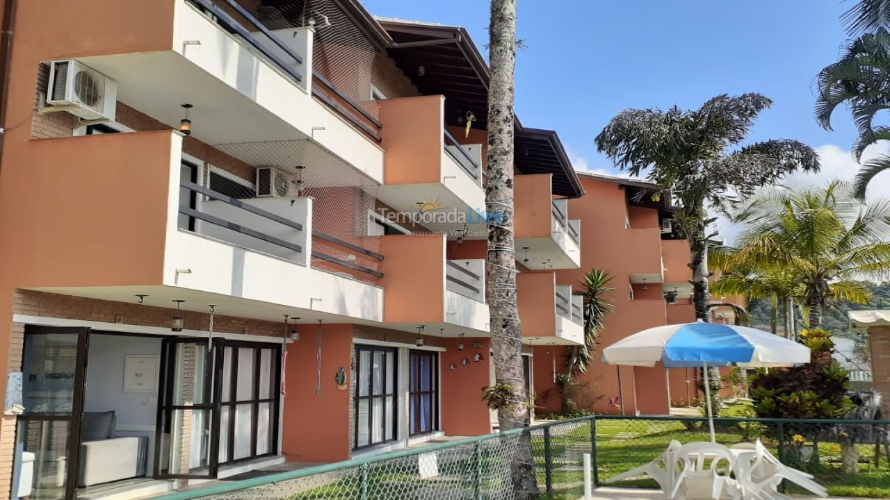 Casa para alquiler de vacaciones em Ubatuba (Praia das Toninhas)