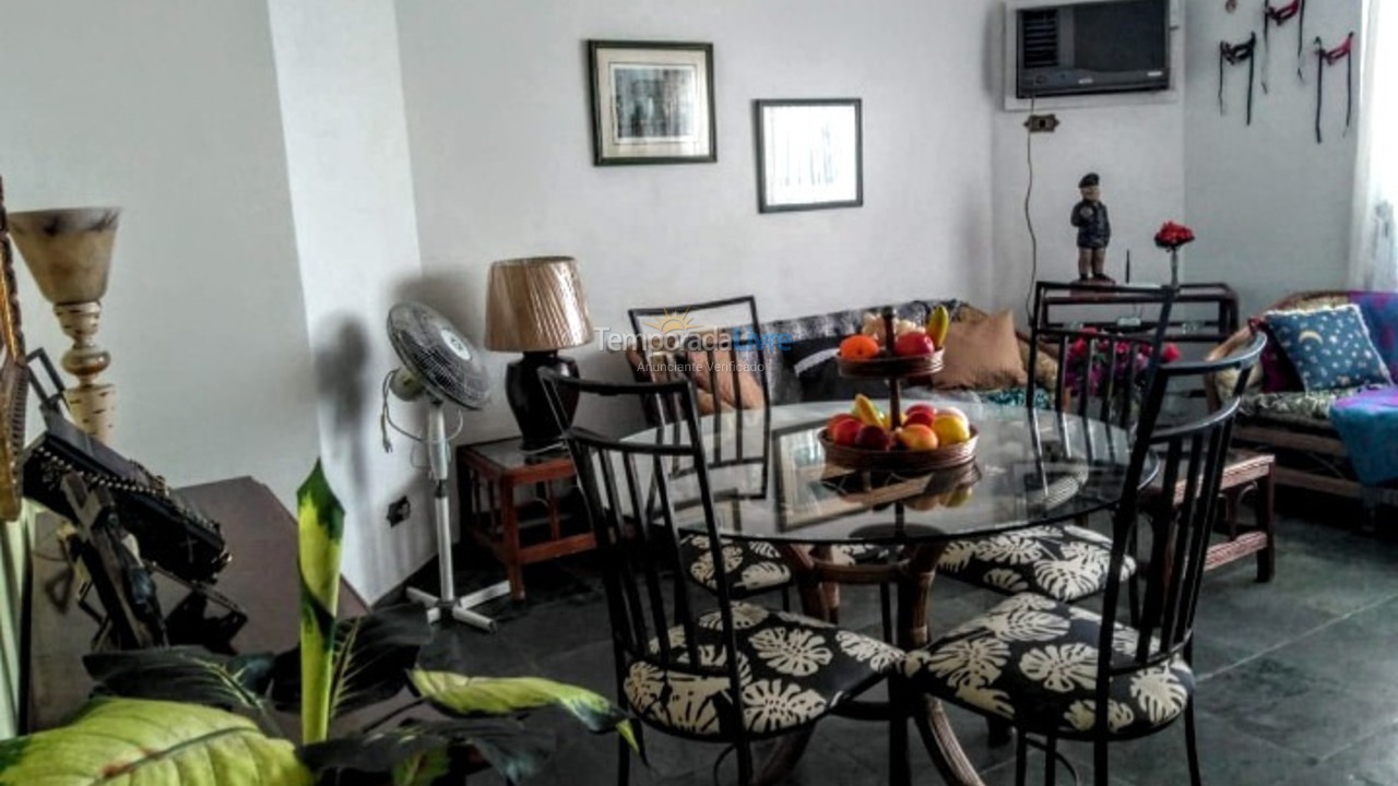 Apartamento para aluguel de temporada em Guarujá (Astúrias)