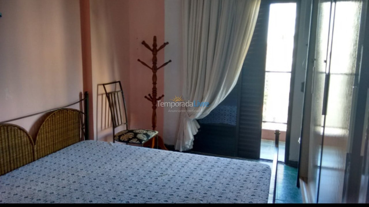 Apartamento para aluguel de temporada em Guarujá (Astúrias)