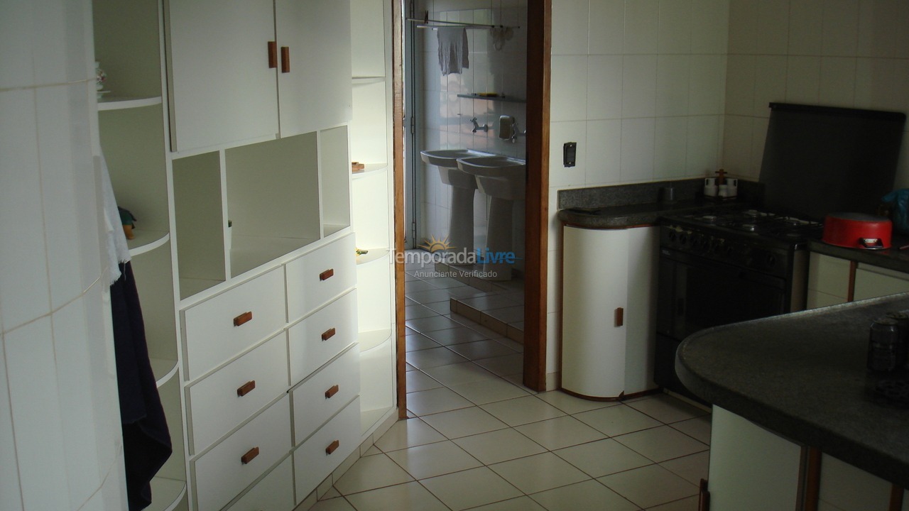 Apartment for vacation rental in Anchieta (Praia dos Castelhanos)