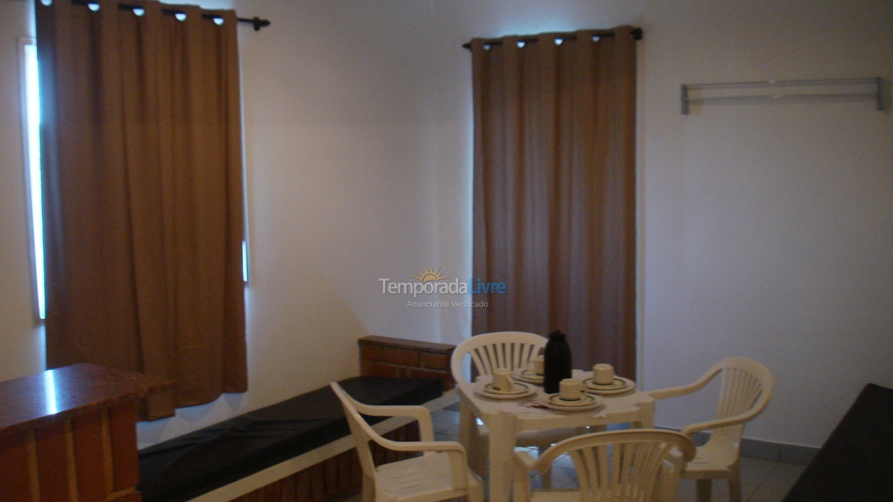 Apartamento para alquiler de vacaciones em Anchieta (Praia dos Castelhanos)