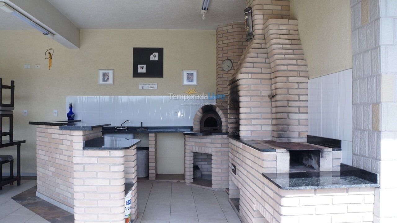 House for vacation rental in Igaratá (Almeida Prado Portal de Igarata)