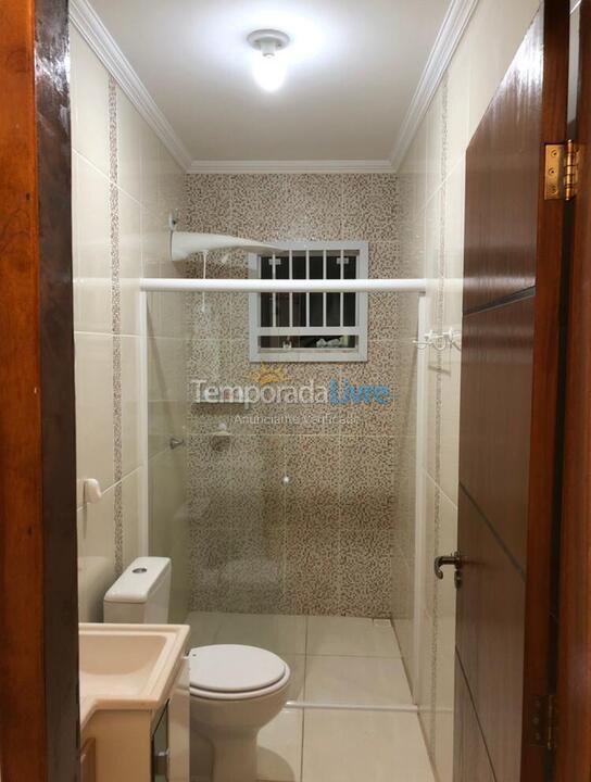 Casa para aluguel de temporada em Itapoá (Balneário Cambiju)