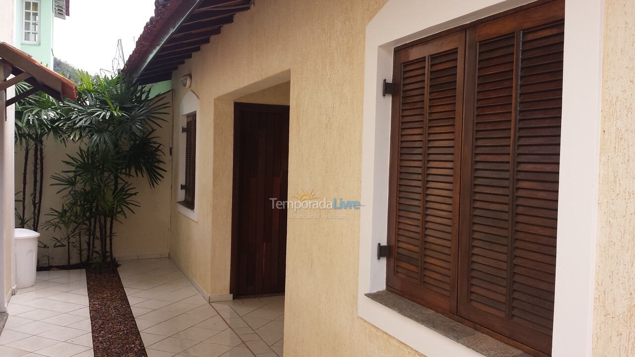 Casa para alquiler de vacaciones em São Sebastião (Juquehy)