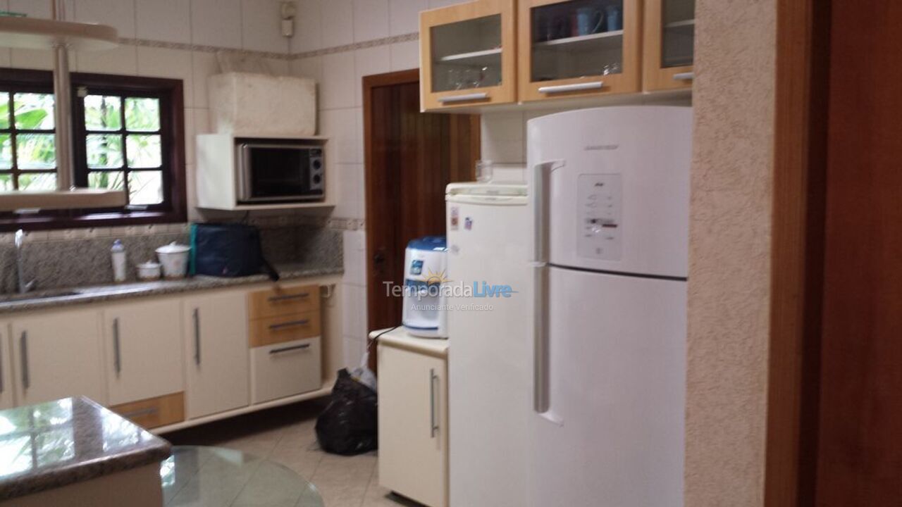 Casa para alquiler de vacaciones em São Sebastião (Juquehy)