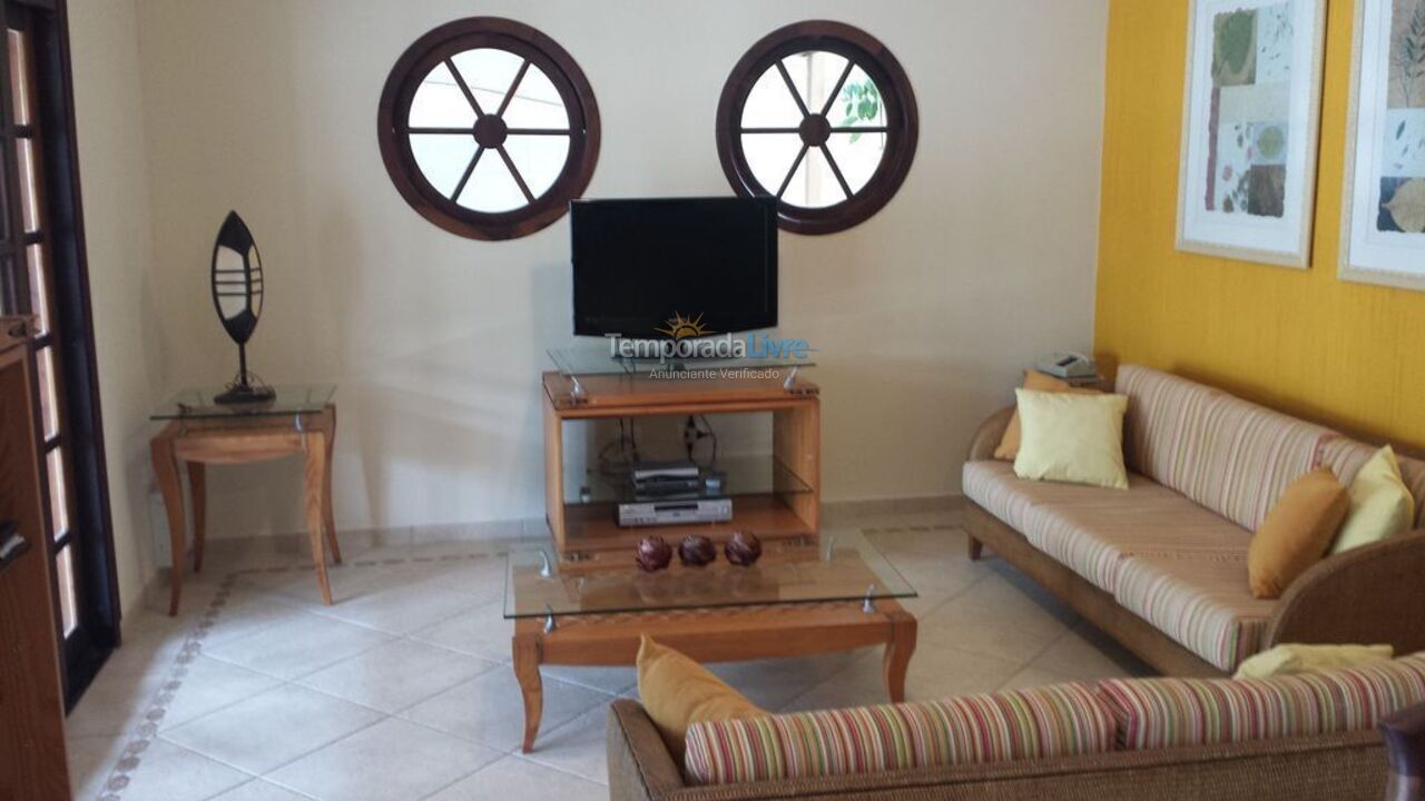 Casa para alquiler de vacaciones em São Sebastião (Juquehy)