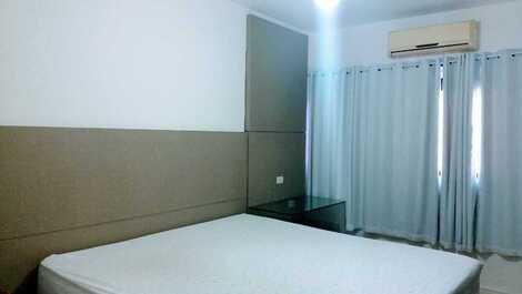 Apt encantador de frente para o mar com conforto e qualidade.