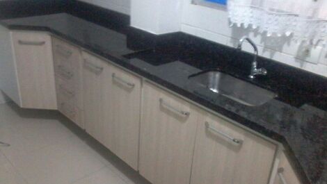 Season Apt in Guarujá, 2 bedrooms next to Roldao Atacadista