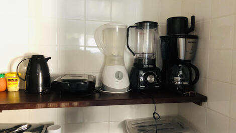 Linda casa com 8 quartos localizada à 70m da Praia de Taperapuan