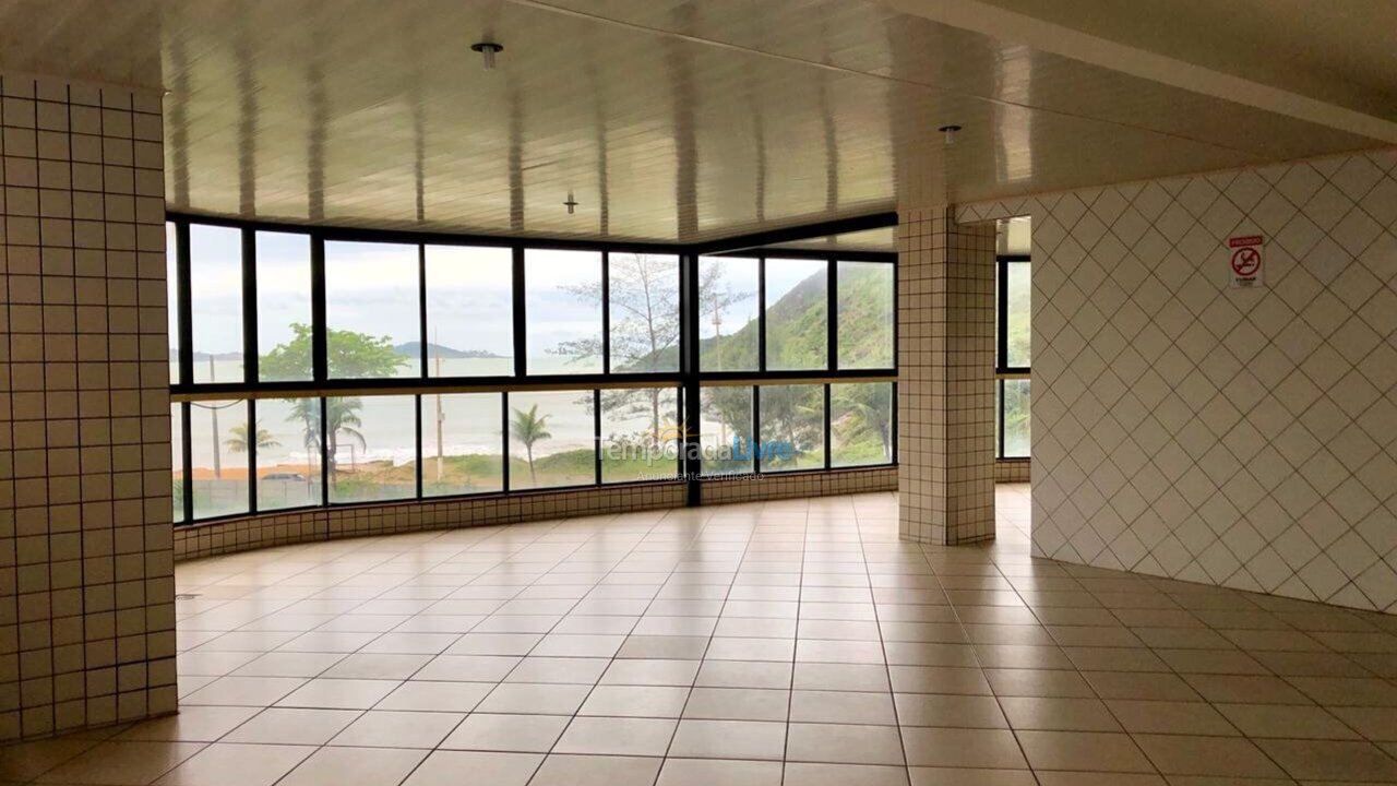 Apartment for vacation rental in Guarapari (Praia do Morro)