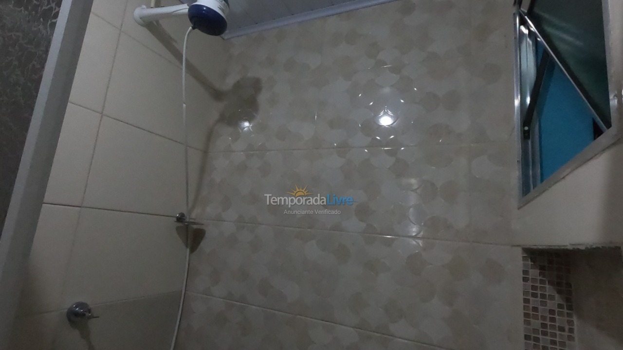 Casa para aluguel de temporada em Caraguatatuba (Praia da Mococa)