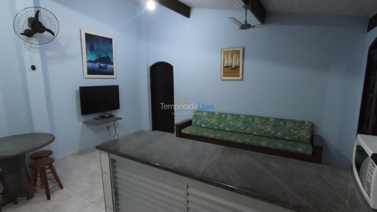 Casa para aluguel de temporada em Caraguatatuba (Praia da Mococa)