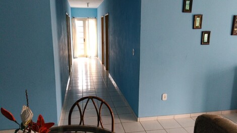 HOUSE 11 SUITES UP TO 53 PEOPLE, SWIMMING POOL, BARBECUE, TAPERAPUAN.