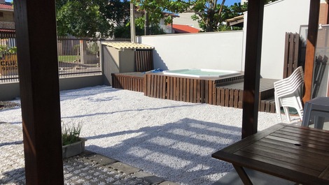 Casa disponible con jacuzzi