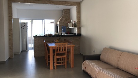 Casa disponible con jacuzzi