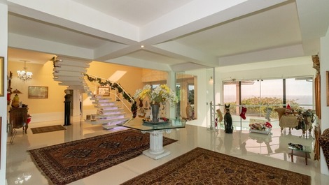 MAGNIFICA VILLA FINAMENTE DECORADA VISTA MAR - TEMPORADA E ANUAL